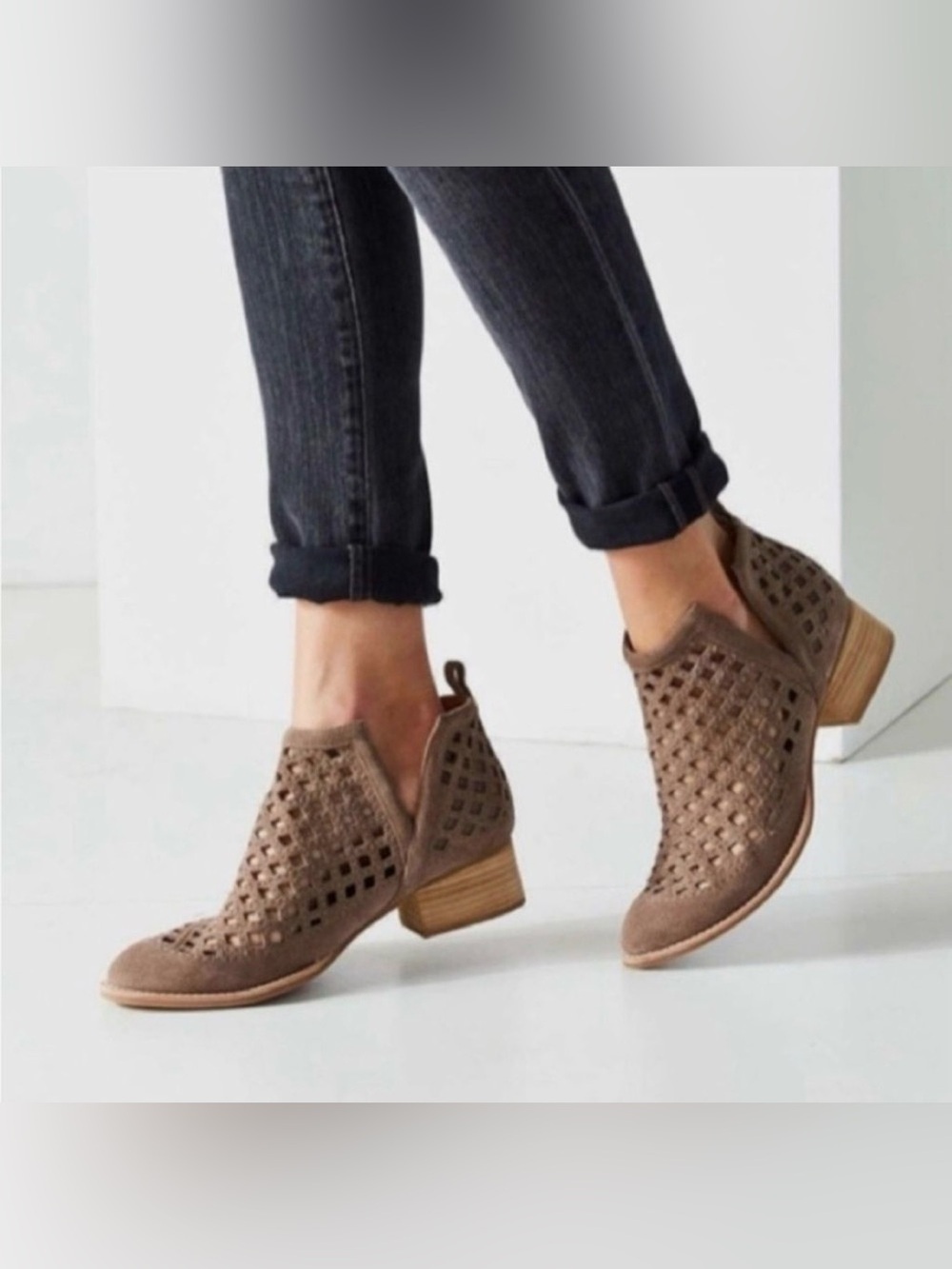 Jeffrey Campbell The Taggert Taupe Suede Open Weave Boho Leather Ankle Festival